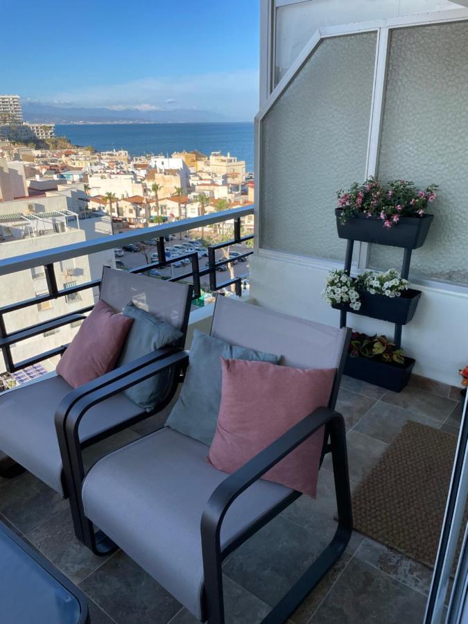 Apartamento Totalmente Reformado Con Piscina Y Jardines Al Lado De La Playa De La Carihuela 托雷莫利诺斯 外观 照片