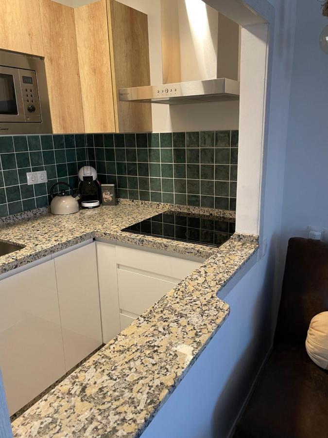 Apartamento Totalmente Reformado Con Piscina Y Jardines Al Lado De La Playa De La Carihuela 托雷莫利诺斯 外观 照片