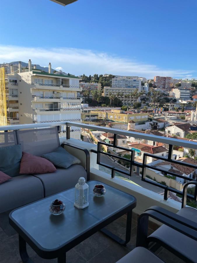 Apartamento Totalmente Reformado Con Piscina Y Jardines Al Lado De La Playa De La Carihuela 托雷莫利诺斯 外观 照片